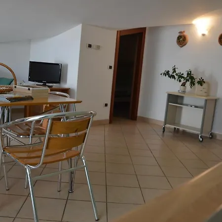 Pineta 32 Bilocale Al Mare Con Servizio Spiaggia Roseto Degli Abruzzi
